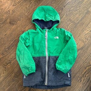 Boys green and blue Northface midweight jacket. Size 5.